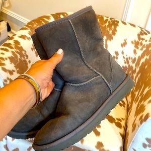 Gray Uggs